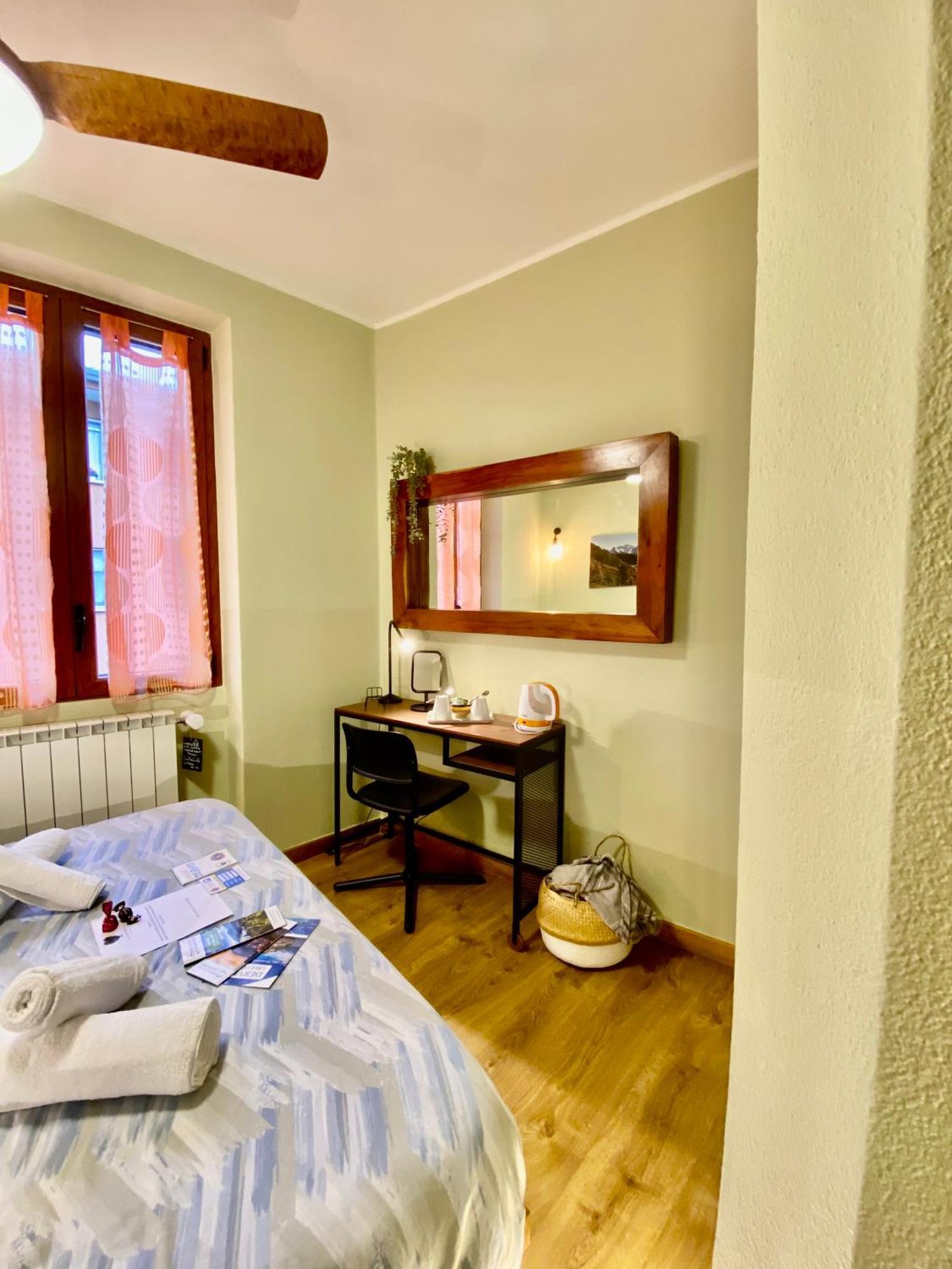 Bed and Breakfast La Casa Del Poeta Dervio Exterior foto